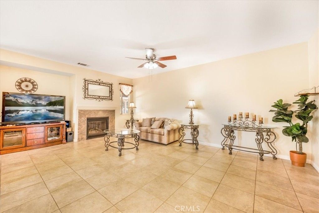 Fireplace, Interior, Living room