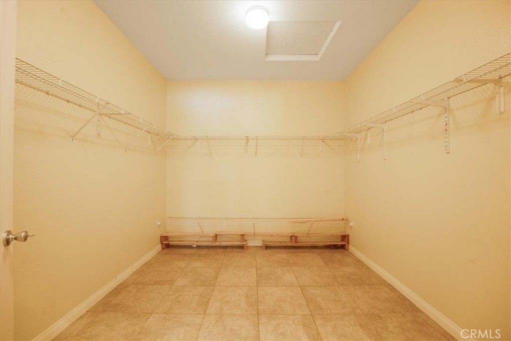 Interior, Walk-in Closets