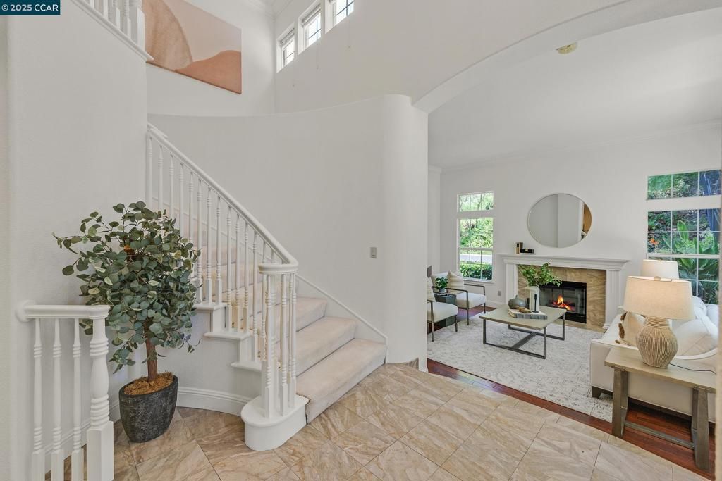 Fireplace, Interior, Living room