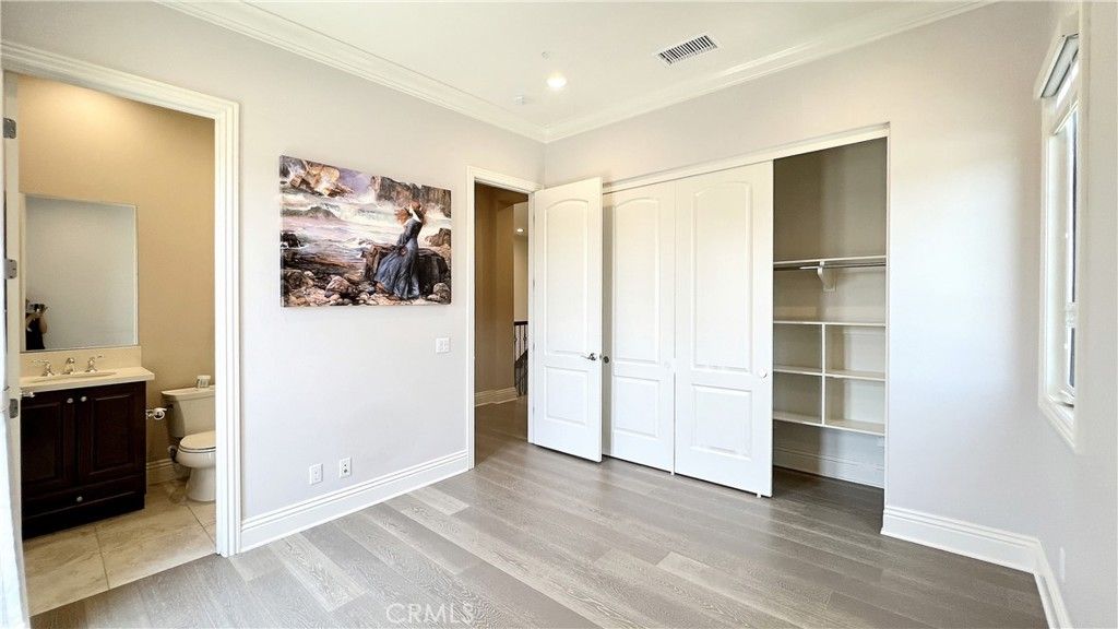 Bathroom, Interior, Recessed Lighting, Wood Texture Flooring