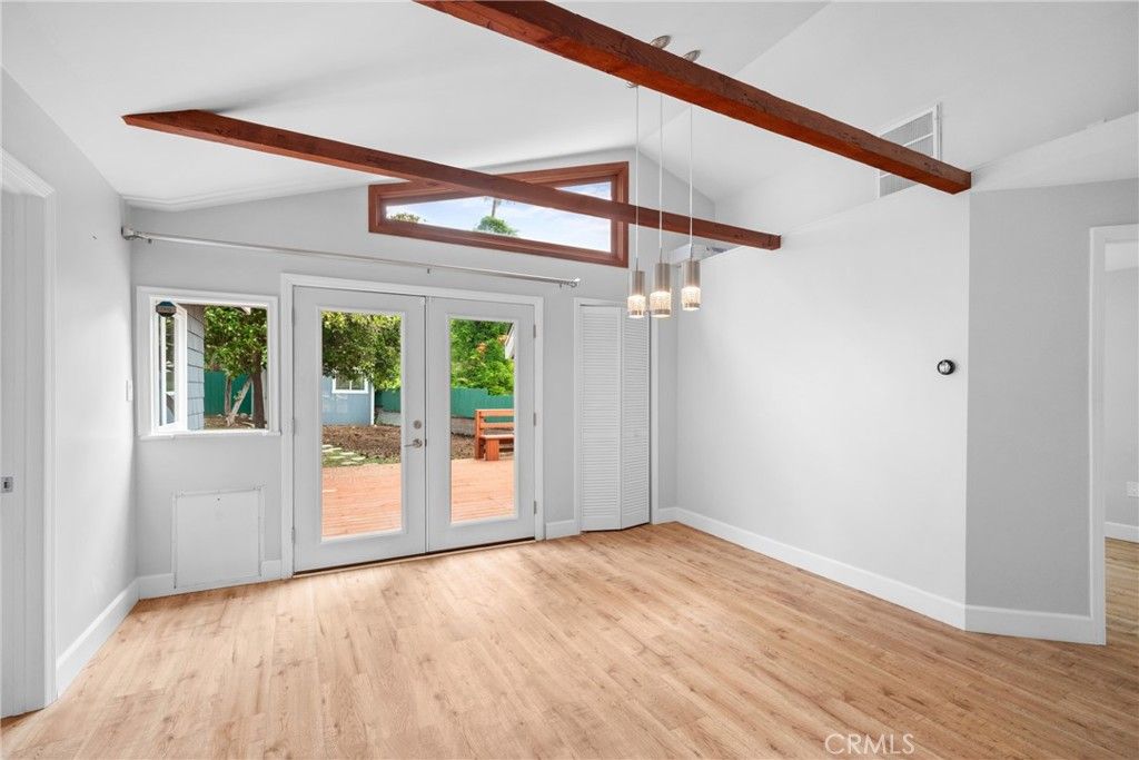 Empty room, Interior, Pendant Lights, Wooden Beams, Wood Texture Flooring