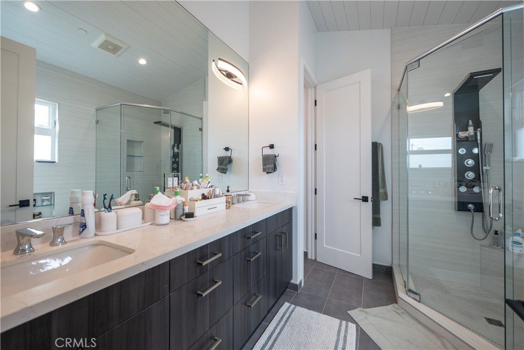 Bathroom, Dual Sink Vanities, Glass Shower, Interior, Recessed Lighting