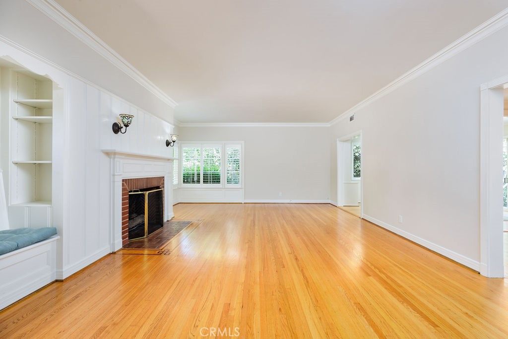 Empty room, Fireplace, Interior, Wood Texture Flooring