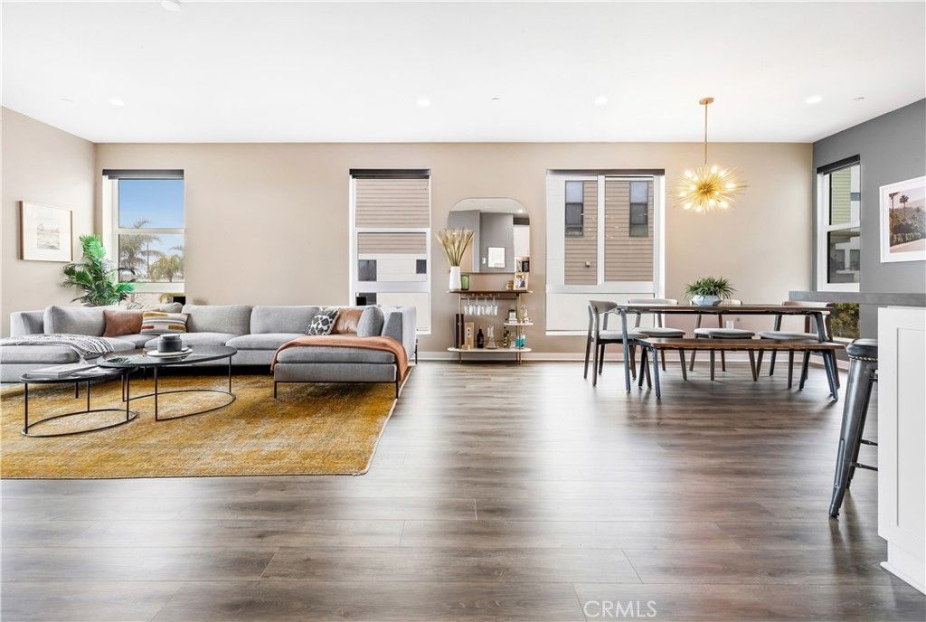 Dining room, Interior, Living room, Pendant Lights, Recessed Lighting, Wood Texture Flooring