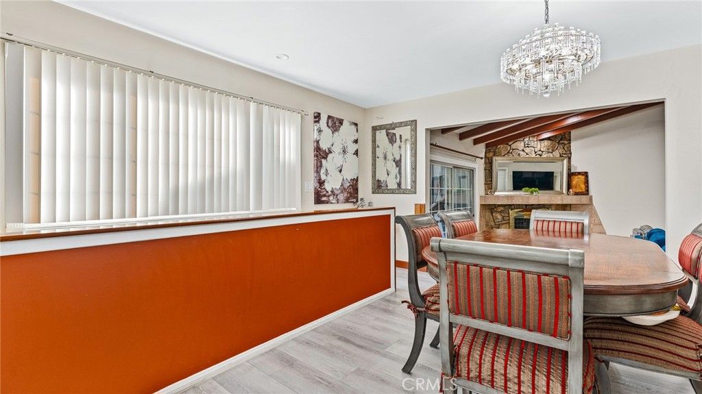 Chandelier, Dining room, Fireplace, Interior, Wood Texture Flooring
