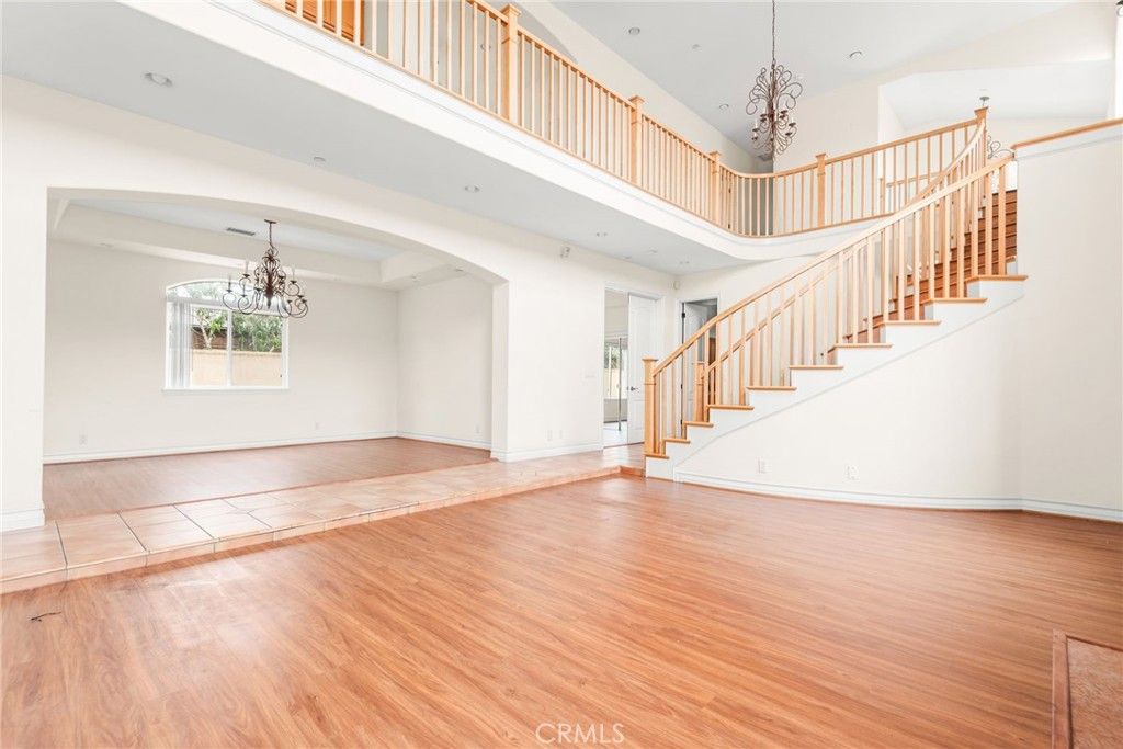 Chandelier, Interior, Wood Texture Flooring