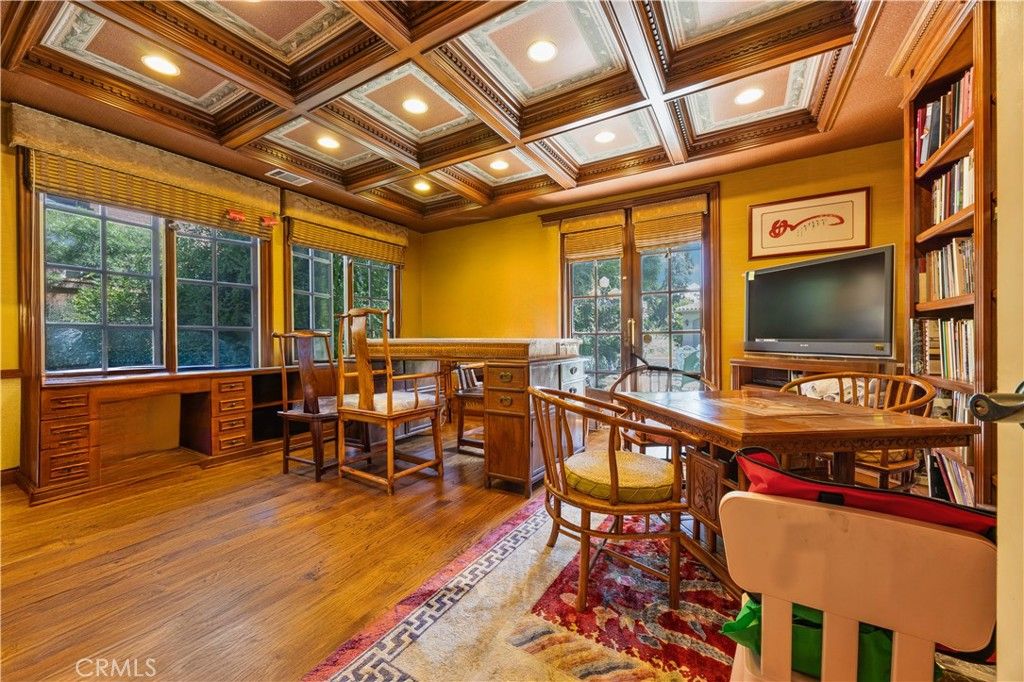 Home Office, Interior, Recessed Lighting, Wooden Ceilings, Wood Texture Flooring