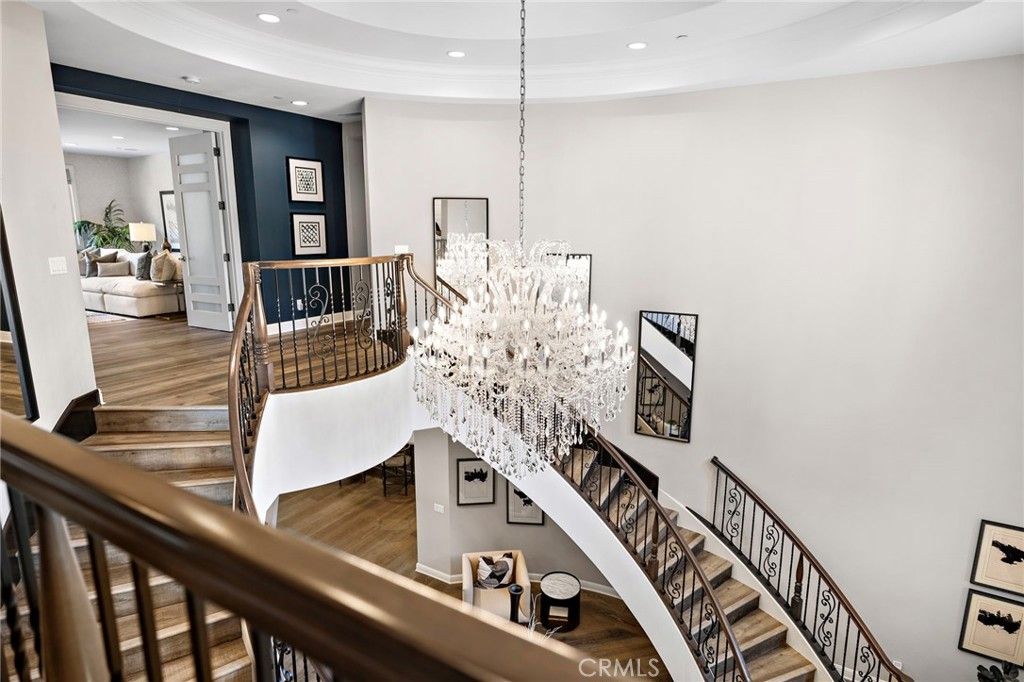 Chandelier, Interior, Recessed Lighting, Wood Texture Flooring