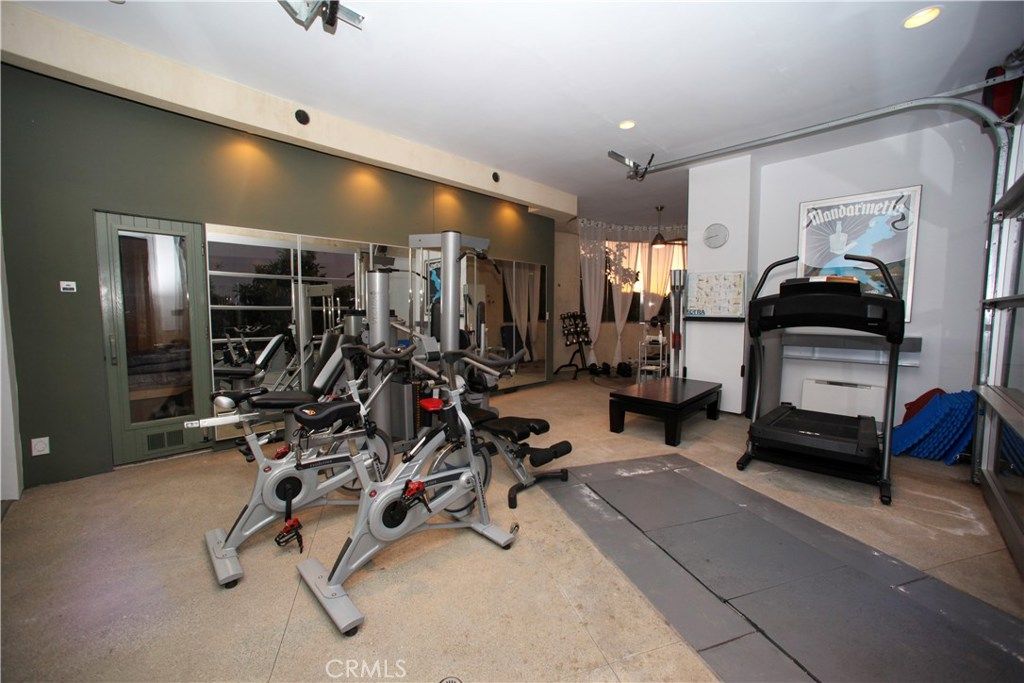 Fitness Equipment, Gym, Interior, Recessed Lighting
