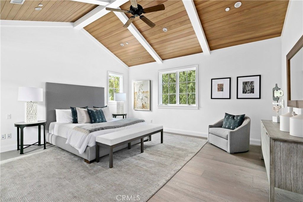 Bedroom, Interior, Recessed Lighting, Wooden Ceilings, Wood Texture Flooring