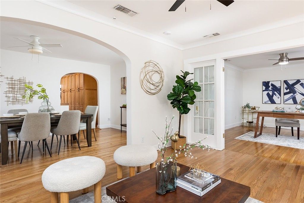 Dining room, Interior, Wood Texture Flooring
