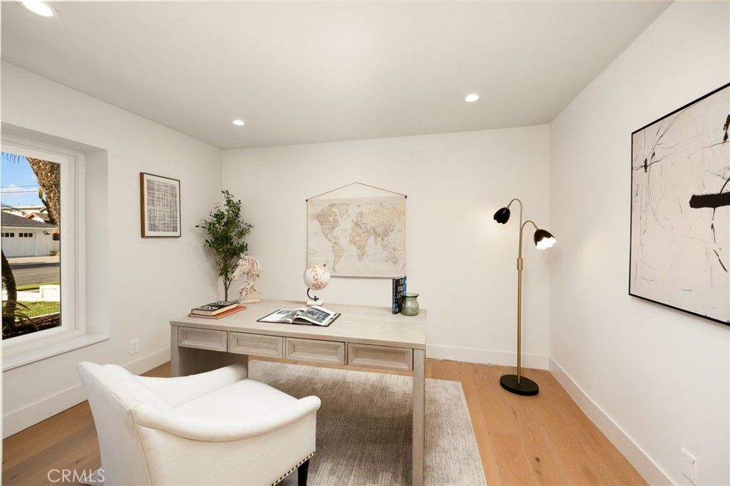 Home Office, Interior, Recessed Lighting, Wood Texture Flooring