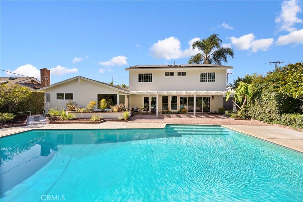 Exterior, Pool, Solar Panels