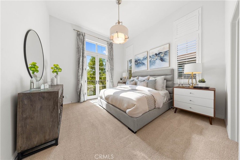 Bedroom, Interior, Pendant Lights