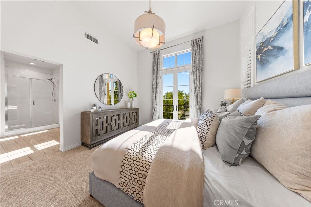 Bedroom, Interior, Pendant Lights, Wood Texture Flooring