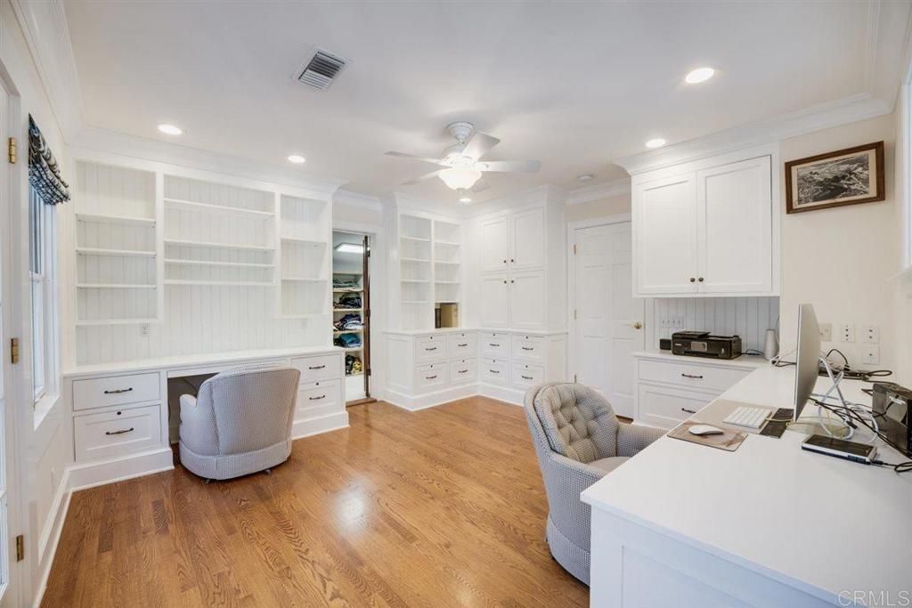 Home Office, Interior, Recessed Lighting, Wood Texture Flooring
