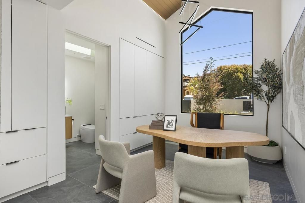 Bathroom, Interior, Pendant Lights
