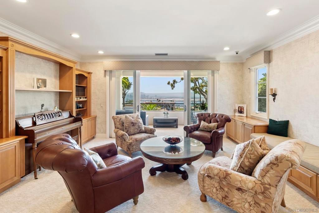 Interior, Living room, Piano, Recessed Lighting
