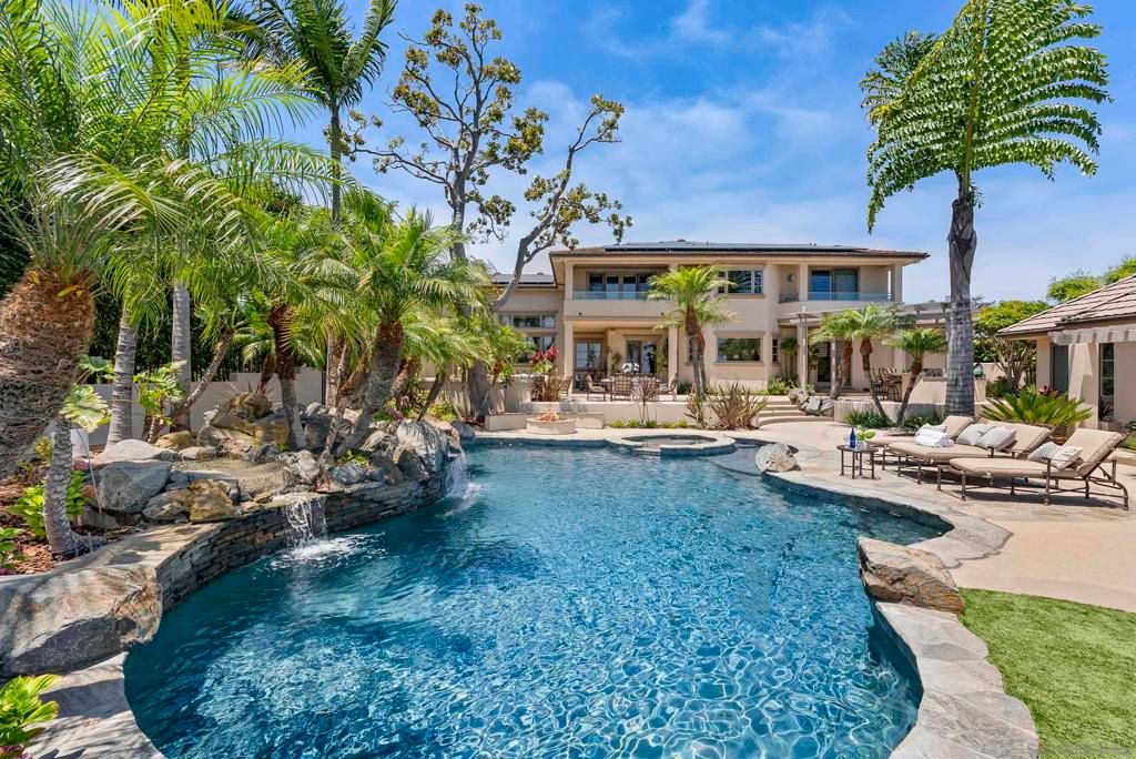Exterior, Pool, Solar Panels
