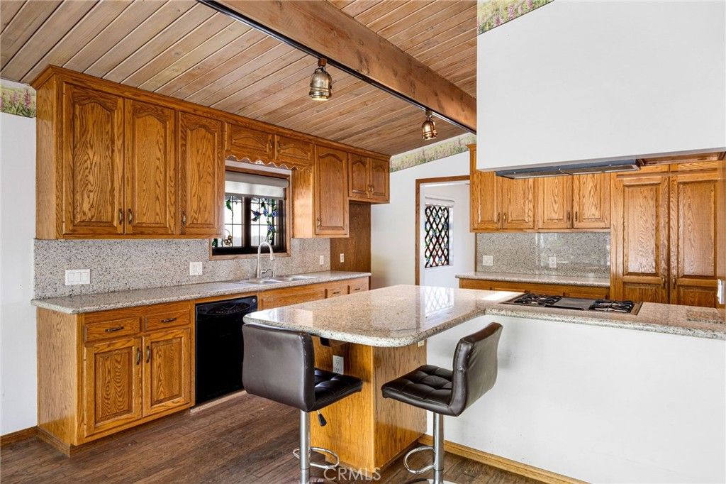 Interior, Kitchen, Wooden Beams, Wooden Ceilings, Wood Texture Flooring