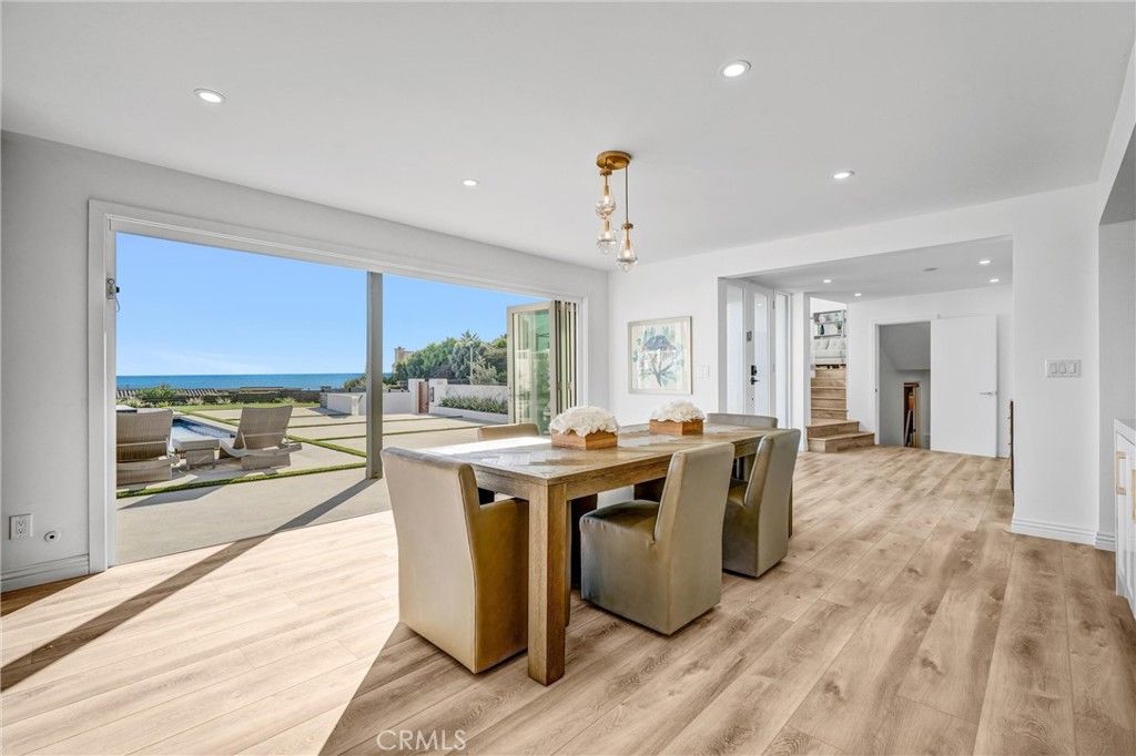 Dining room, Interior, Pendant Lights, Recessed Lighting, Water, Wood Texture Flooring