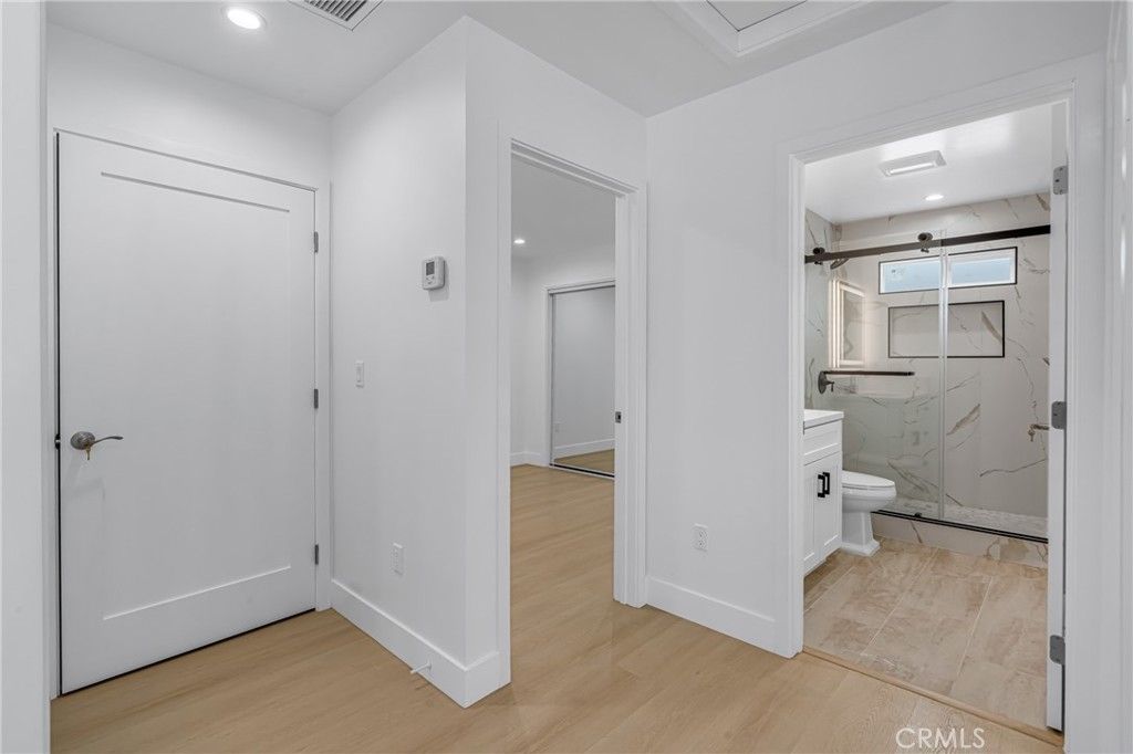 Bathroom, Interior, Marble Walls, Recessed Lighting, Wood Texture Flooring