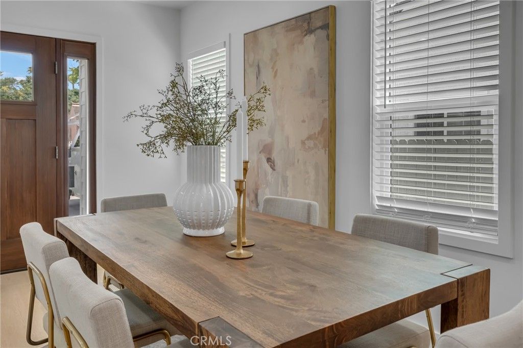 Dining room, Interior