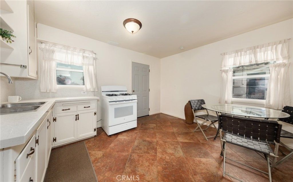 Dining room, Interior, Kitchen