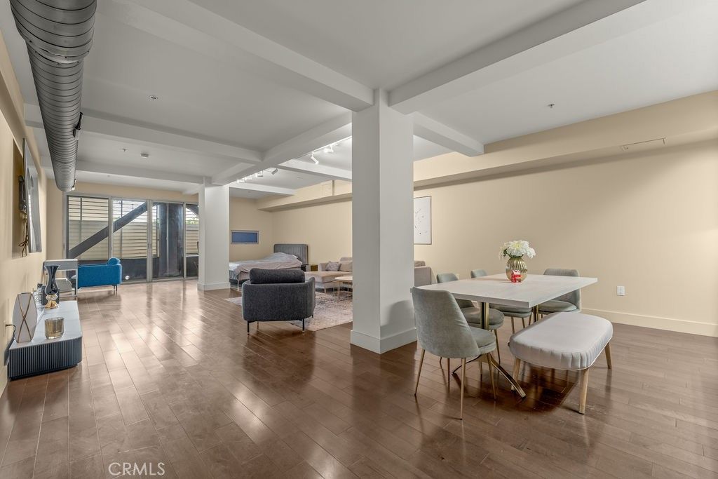Dining room, Interior, Living room, Recessed Lighting, Wood Texture Flooring