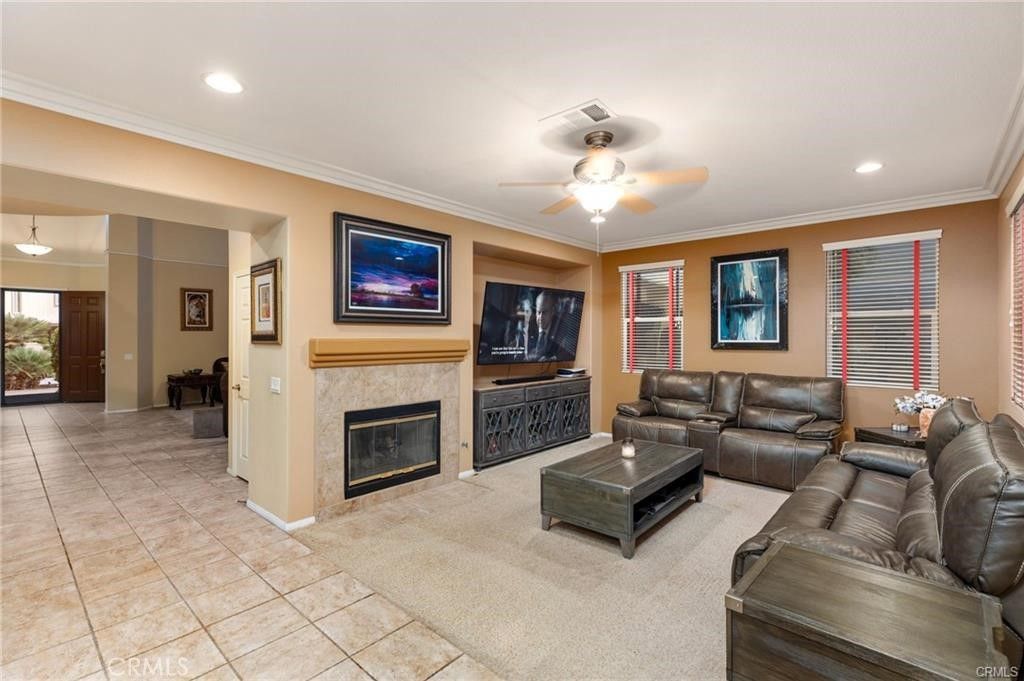 Fireplace, Interior, Living room, Pendant Lights, Recessed Lighting