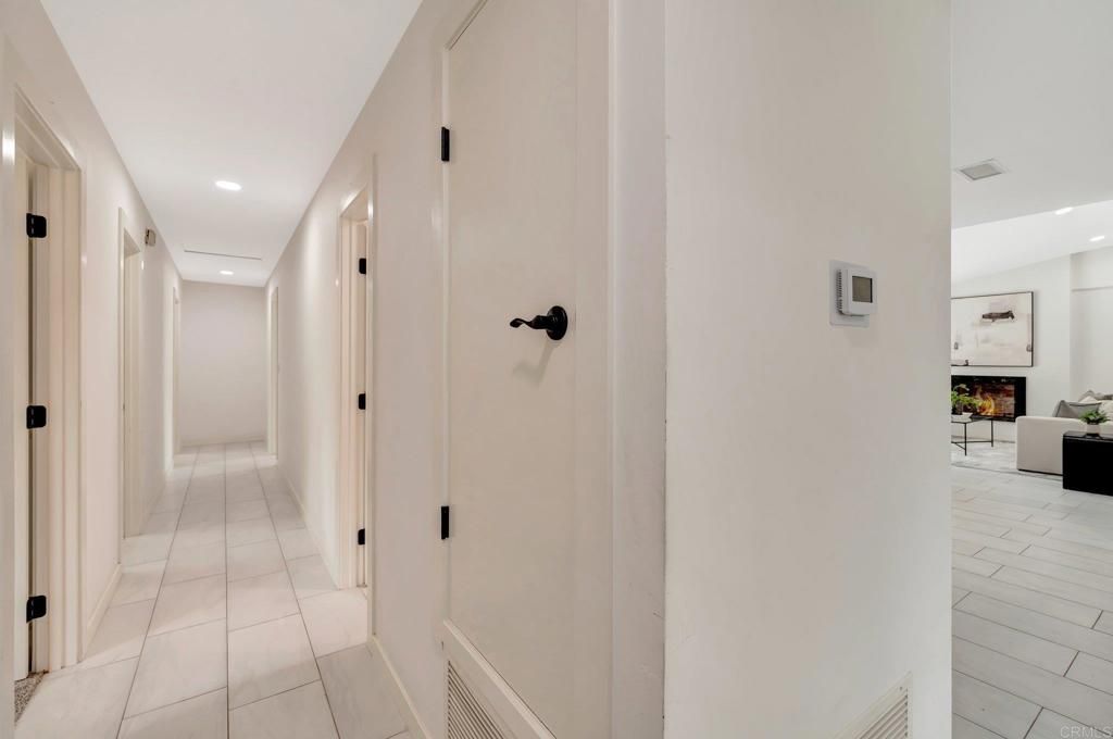 Fireplace, Interior, Recessed Lighting