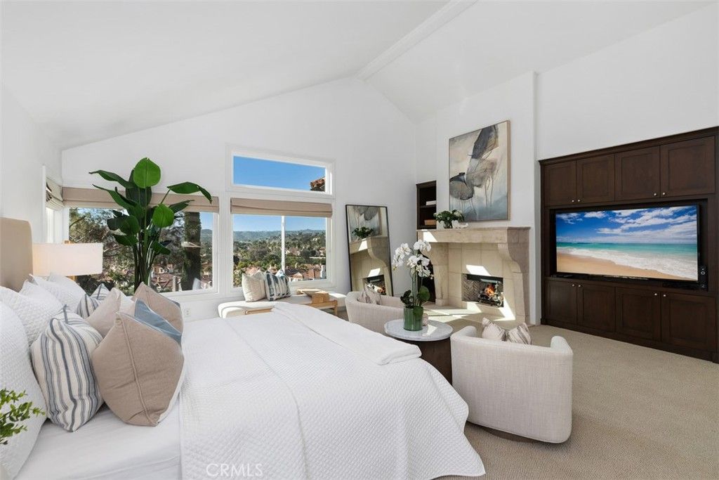Bedroom, Fireplace, Interior, Living room