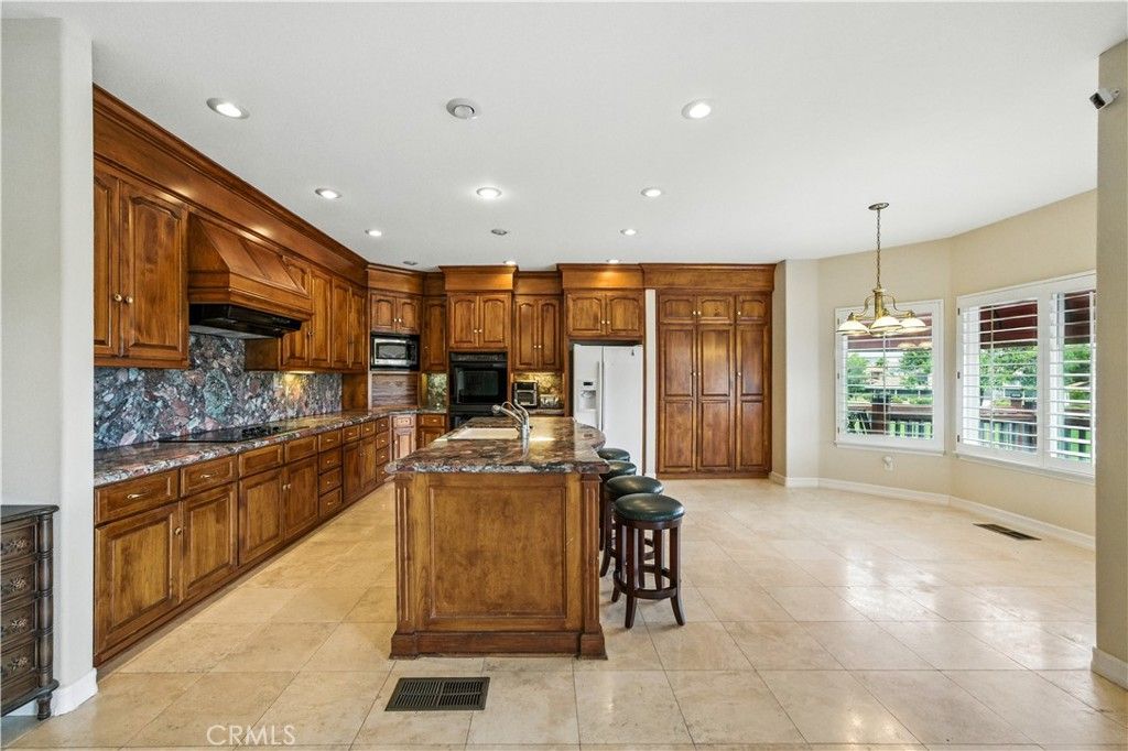 Interior, Kitchen, Pendant Lights, Recessed Lighting