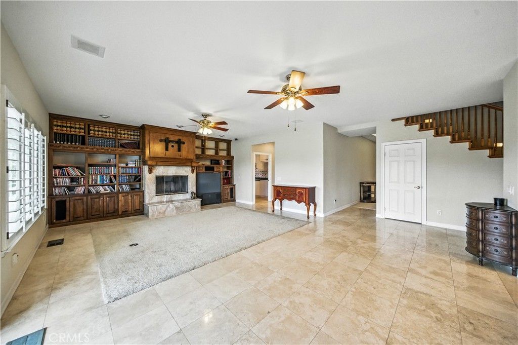 Empty room, Fireplace, Interior