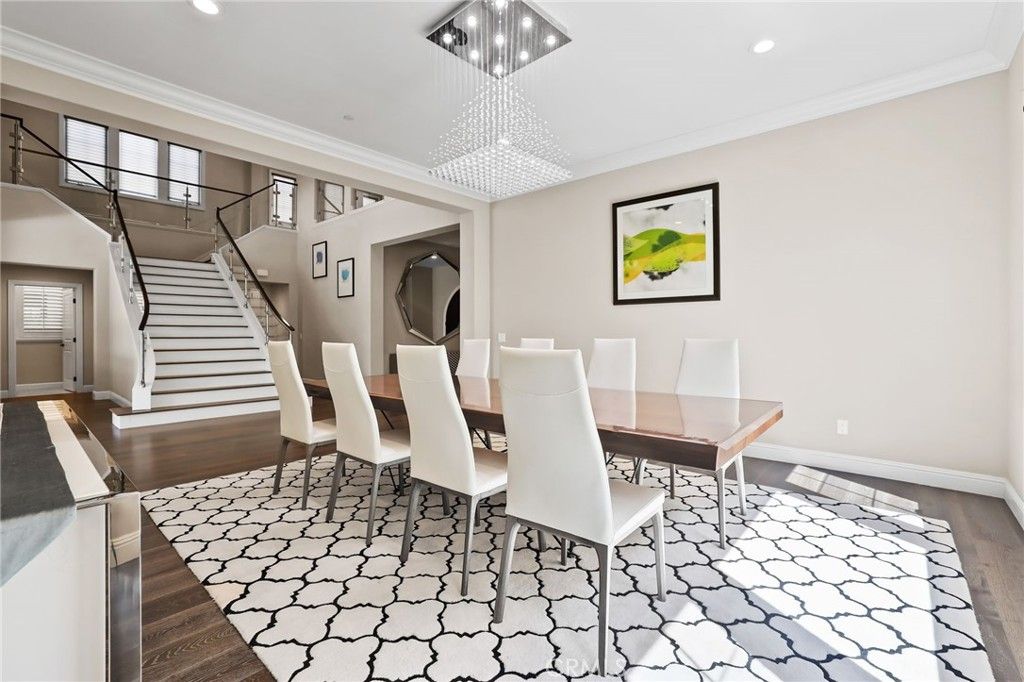 Dining room, Interior, Pendant Lights, Recessed Lighting, Wood Texture Flooring