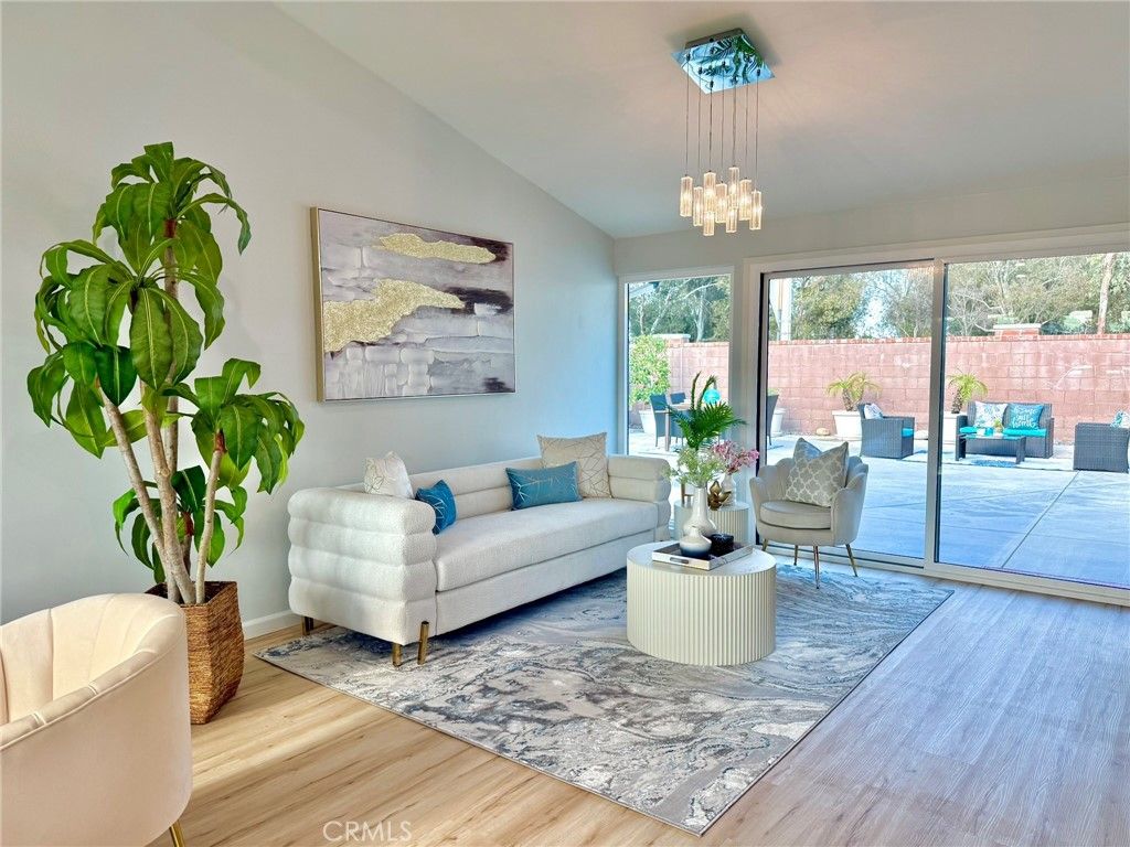Interior, Living room, Pendant Lights, Wood Texture Flooring