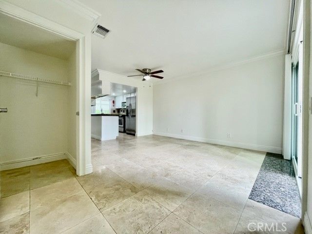 Empty room, Interior, Kitchen