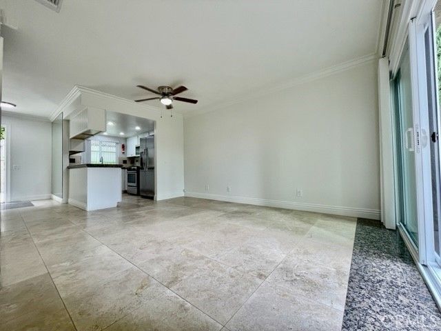 Empty room, Interior, Kitchen, Recessed Lighting