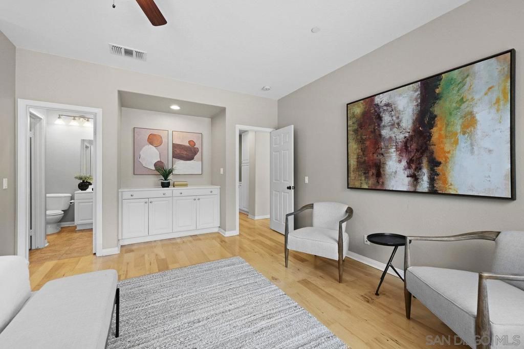 Bathroom, Interior, Recessed Lighting, Wood Texture Flooring