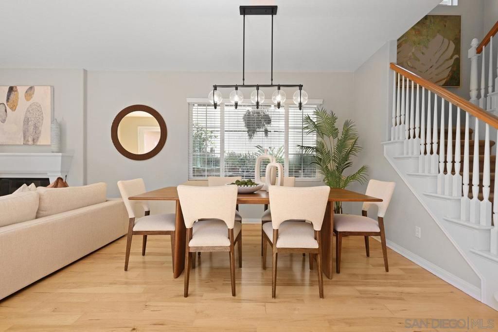 Chandelier, Dining room, Interior, Pendant Lights, Wood Texture Flooring