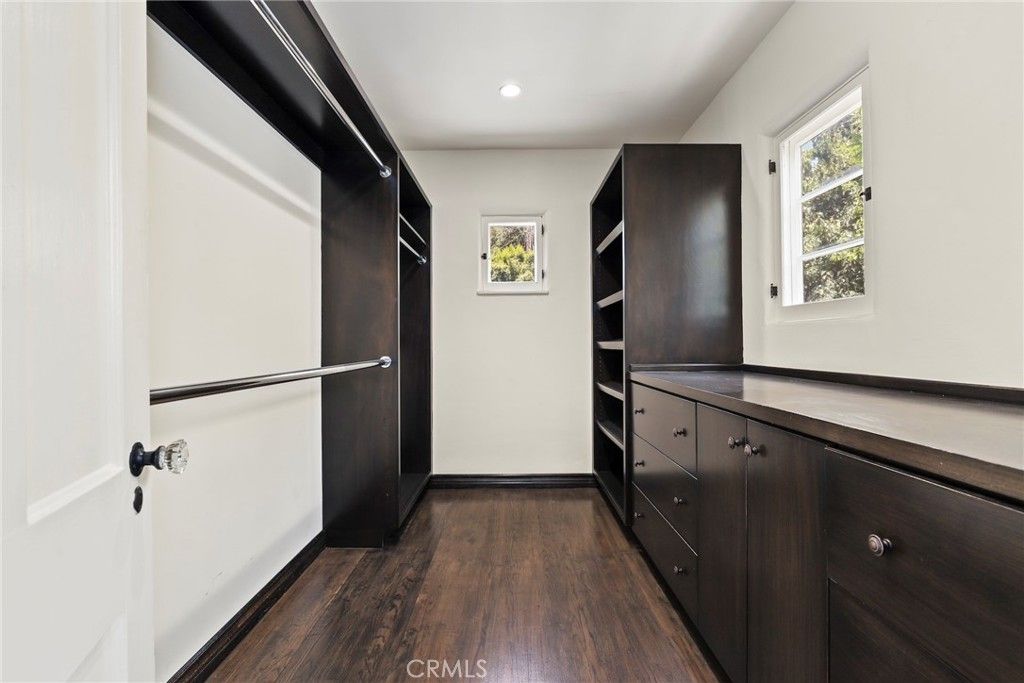 Interior, Recessed Lighting, Walk-in Closets, Wood Texture Flooring