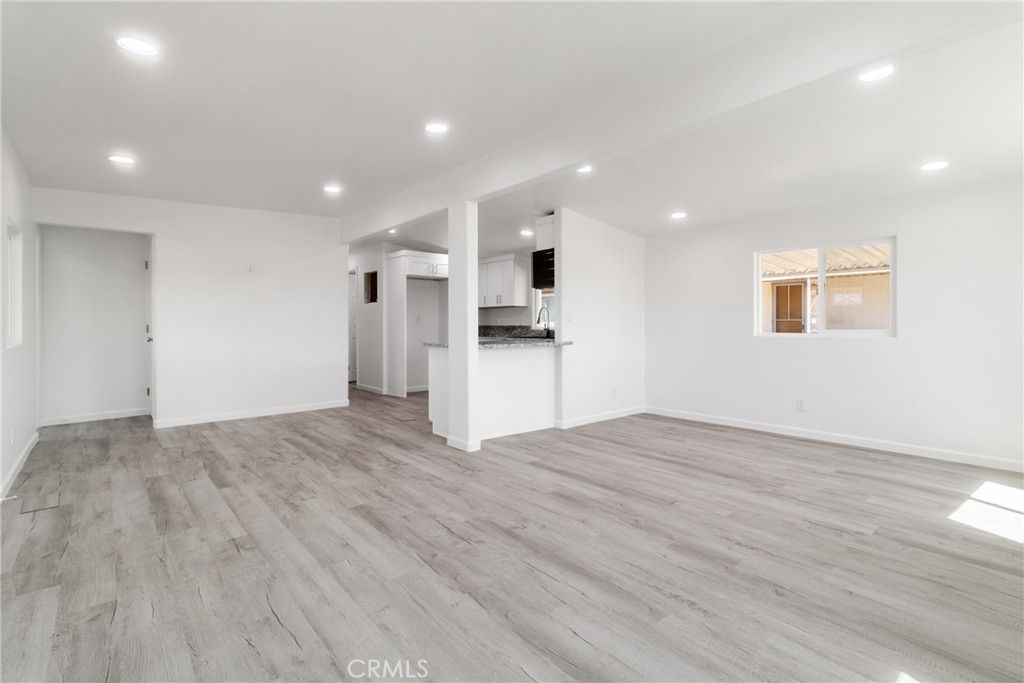 Empty room, Interior, Kitchen, Recessed Lighting, Wood Texture Flooring