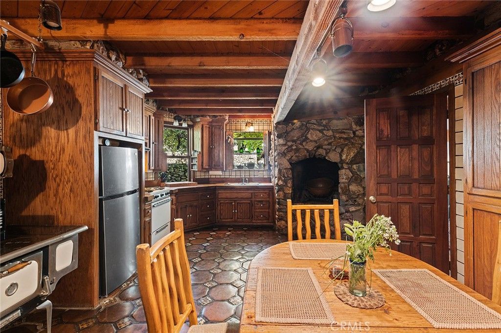 Dining room, Interior, Kitchen, Stone Walls, Wooden Beams, Wooden Ceilings