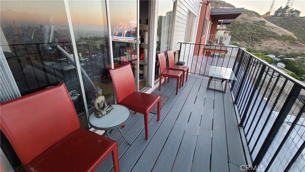 Exterior, Wood Texture Flooring