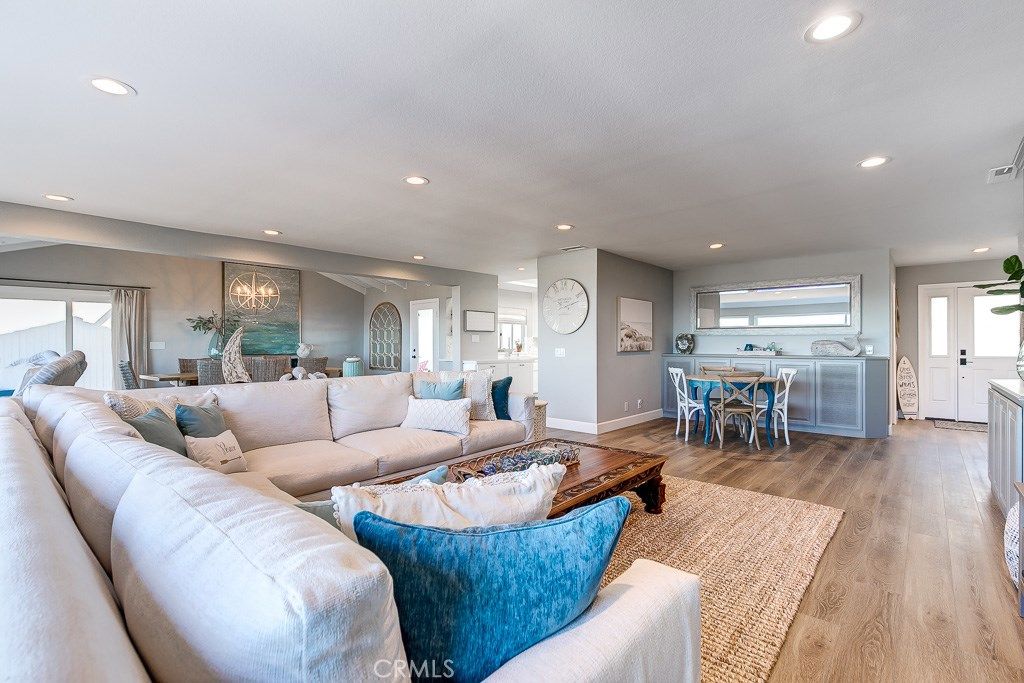 Dining room, Interior, Kitchen, Living room, Recessed Lighting, Wood Texture Flooring