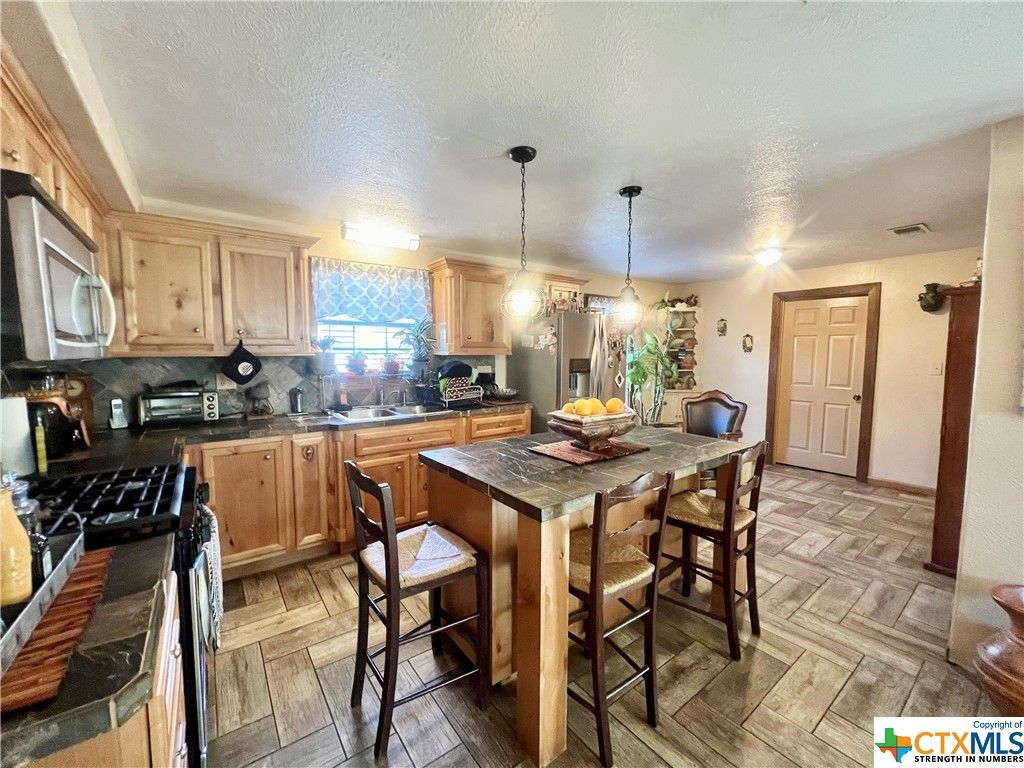 Dining room, Interior, Kitchen, Pendant Lights, Wood Texture Flooring