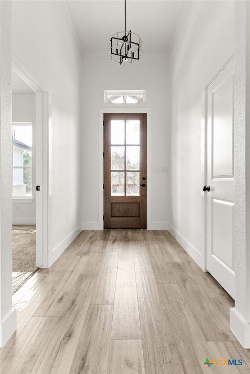 Interior, Pendant Lights, Wood Texture Flooring