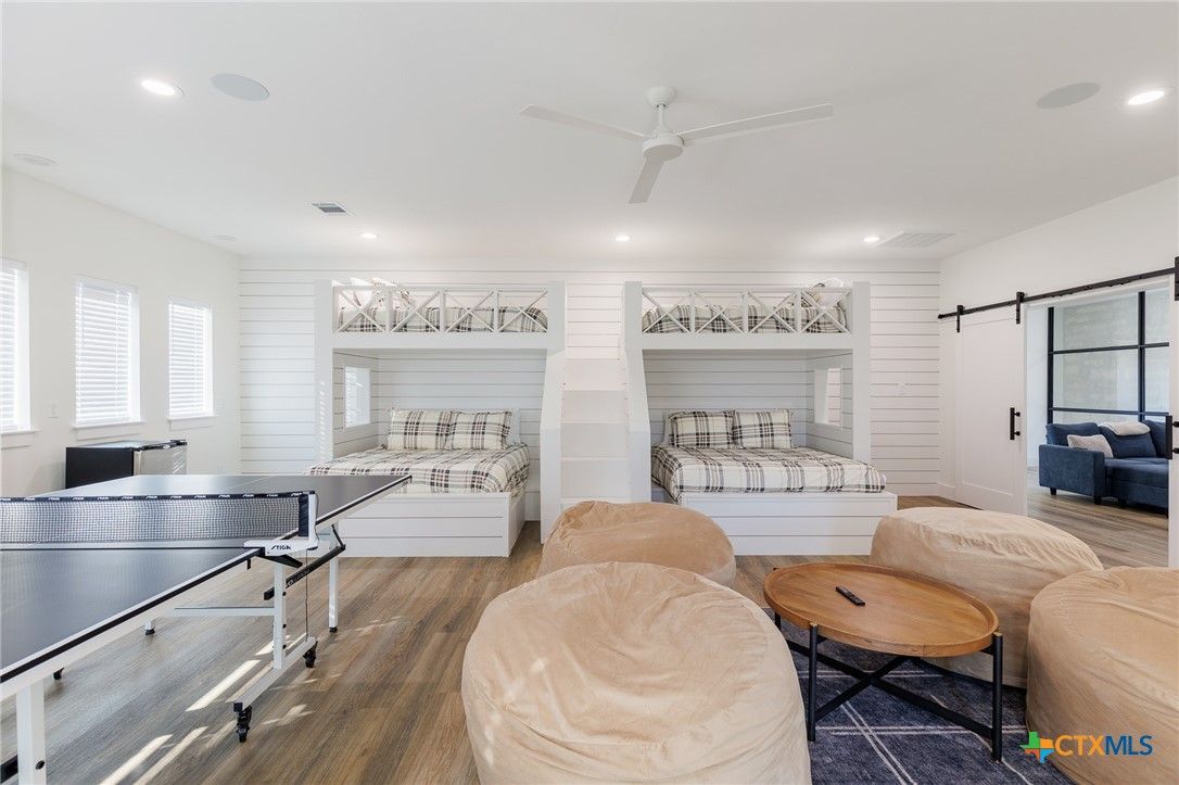 Bedroom, Game Room, Interior, Recessed Lighting, Wood Texture Flooring