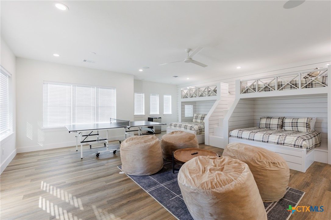 Bedroom, Game Room, Interior, Recessed Lighting, Wood Texture Flooring