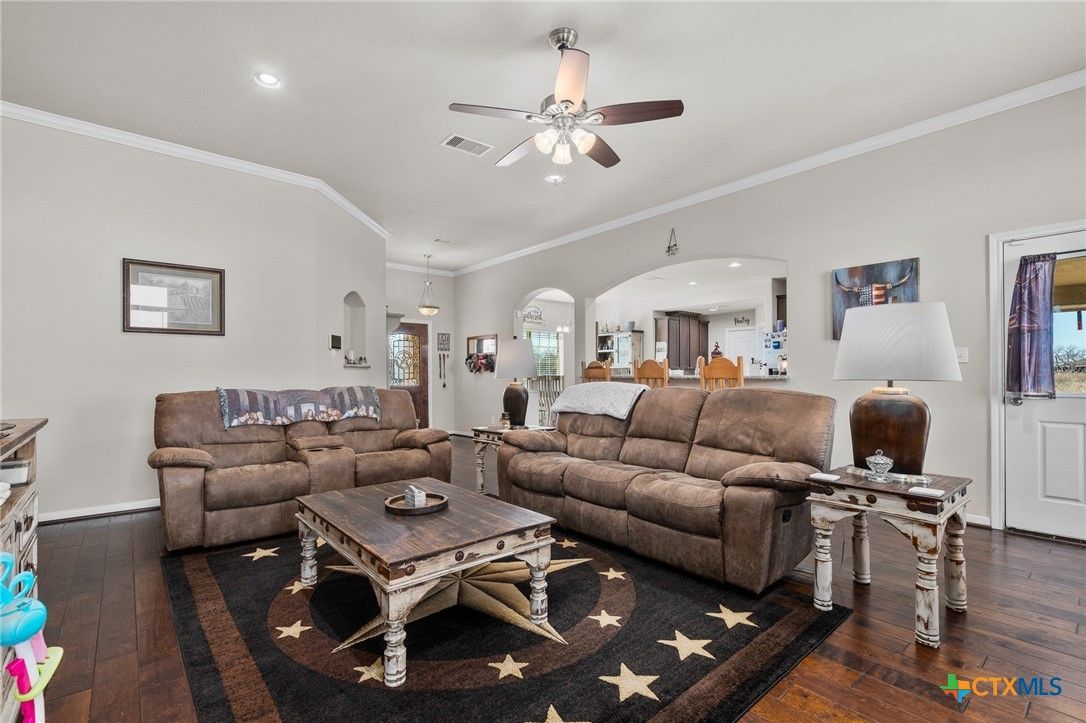 Interior, Living room, Pendant Lights, Recessed Lighting, Wood Texture Flooring